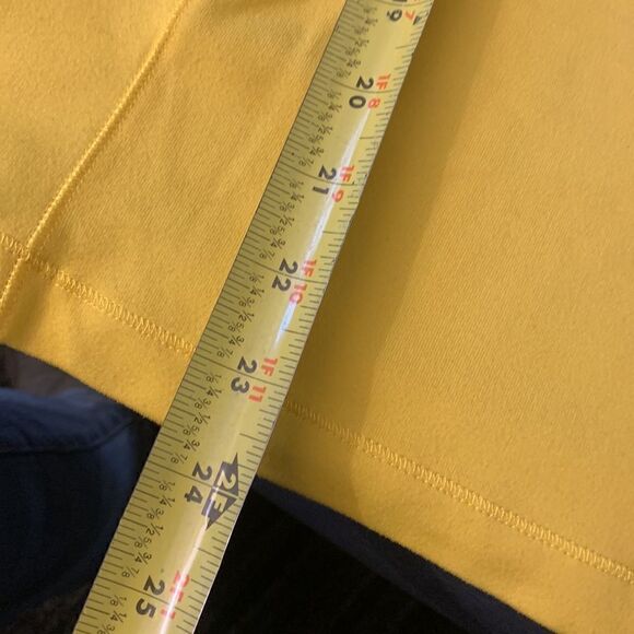 ADIDAS, climalite, workout top, v neck, near new, great condition, medium - Picture 6 of 9